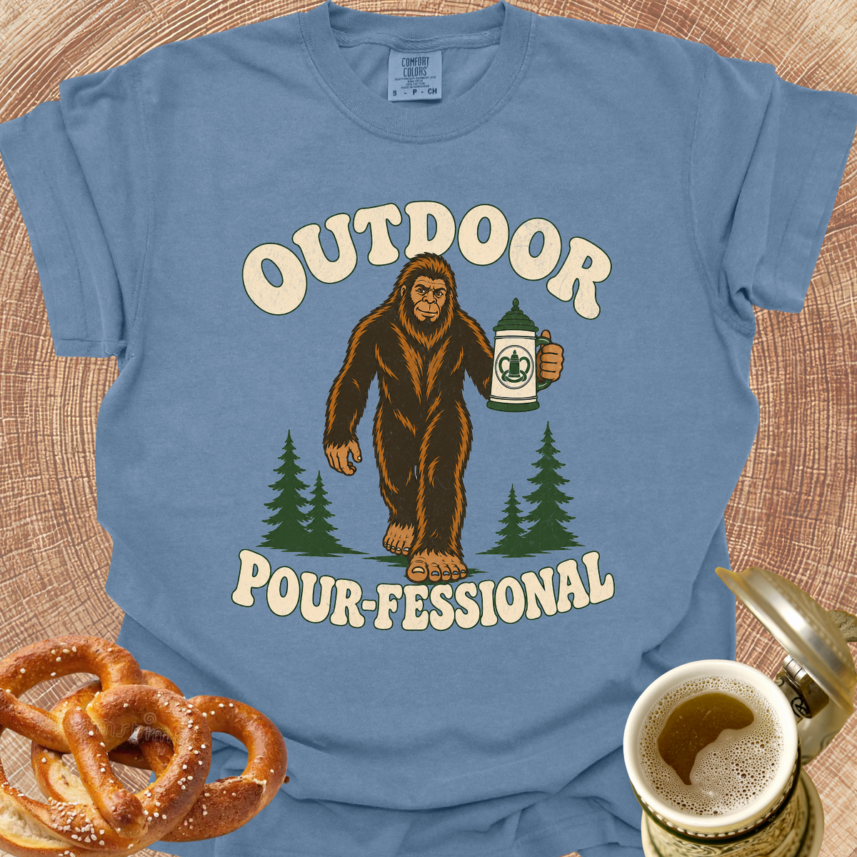 Bierfoot Outdoor Pour-fessional T‑Shirt