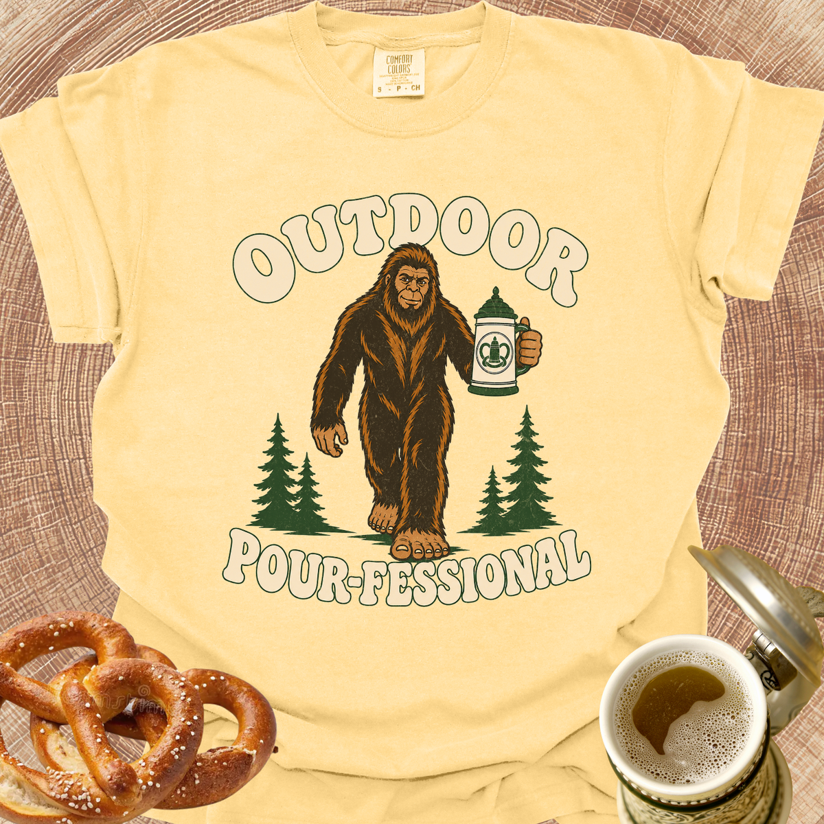 Bierfoot Outdoor Pour-fessional T‑Shirt