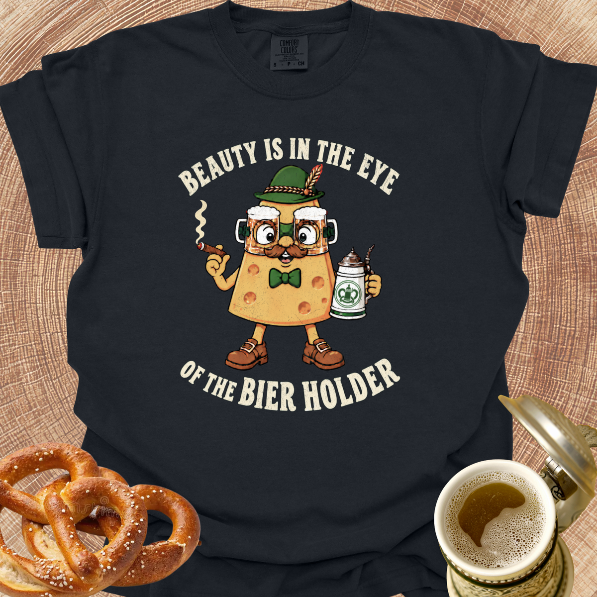 Beauty is in the Eye of the Bier Holder T‑Shirt