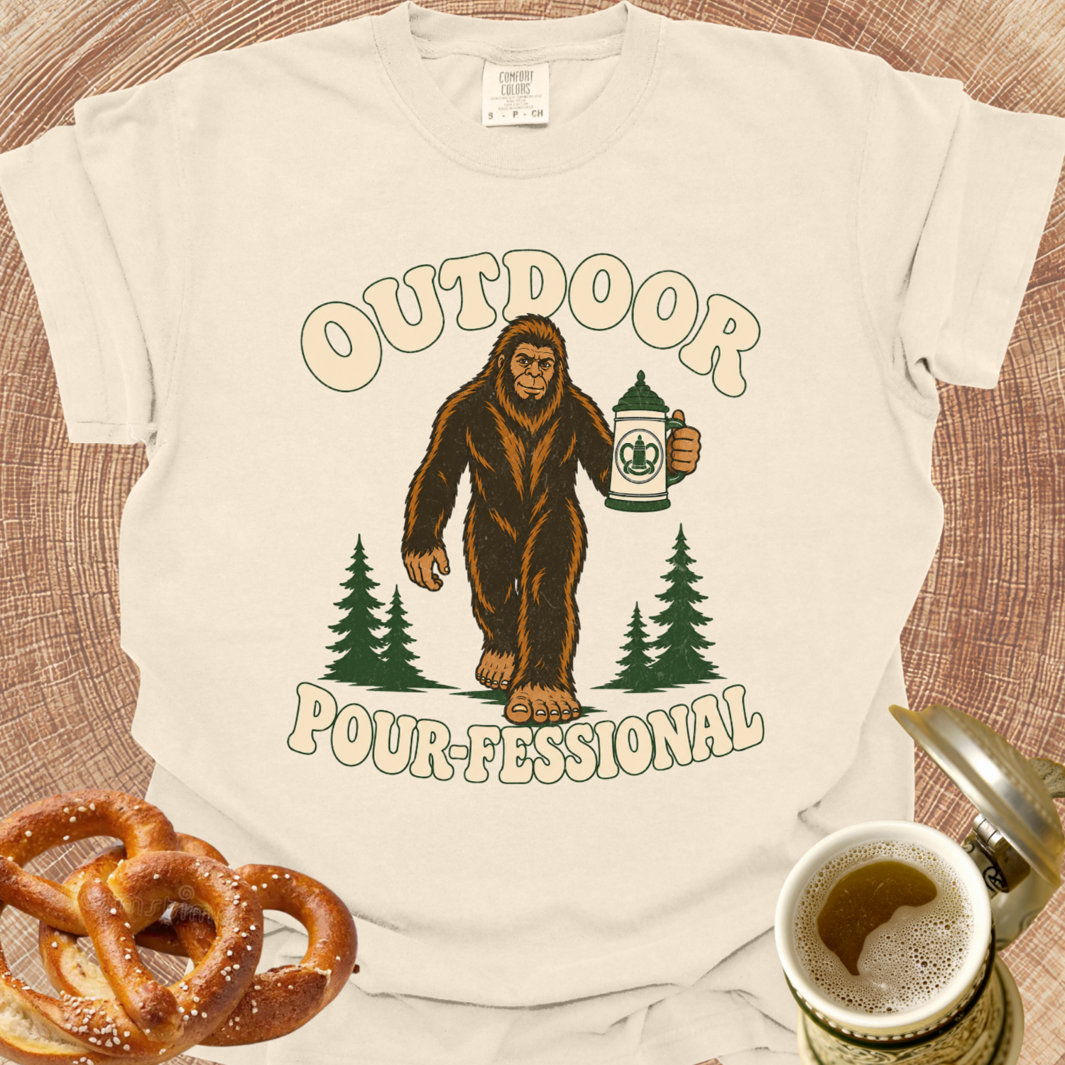 Bierfoot Outdoor Pour-fessional T‑Shirt