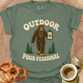 Bierfoot Outdoor Pour-fessional T‑Shirt