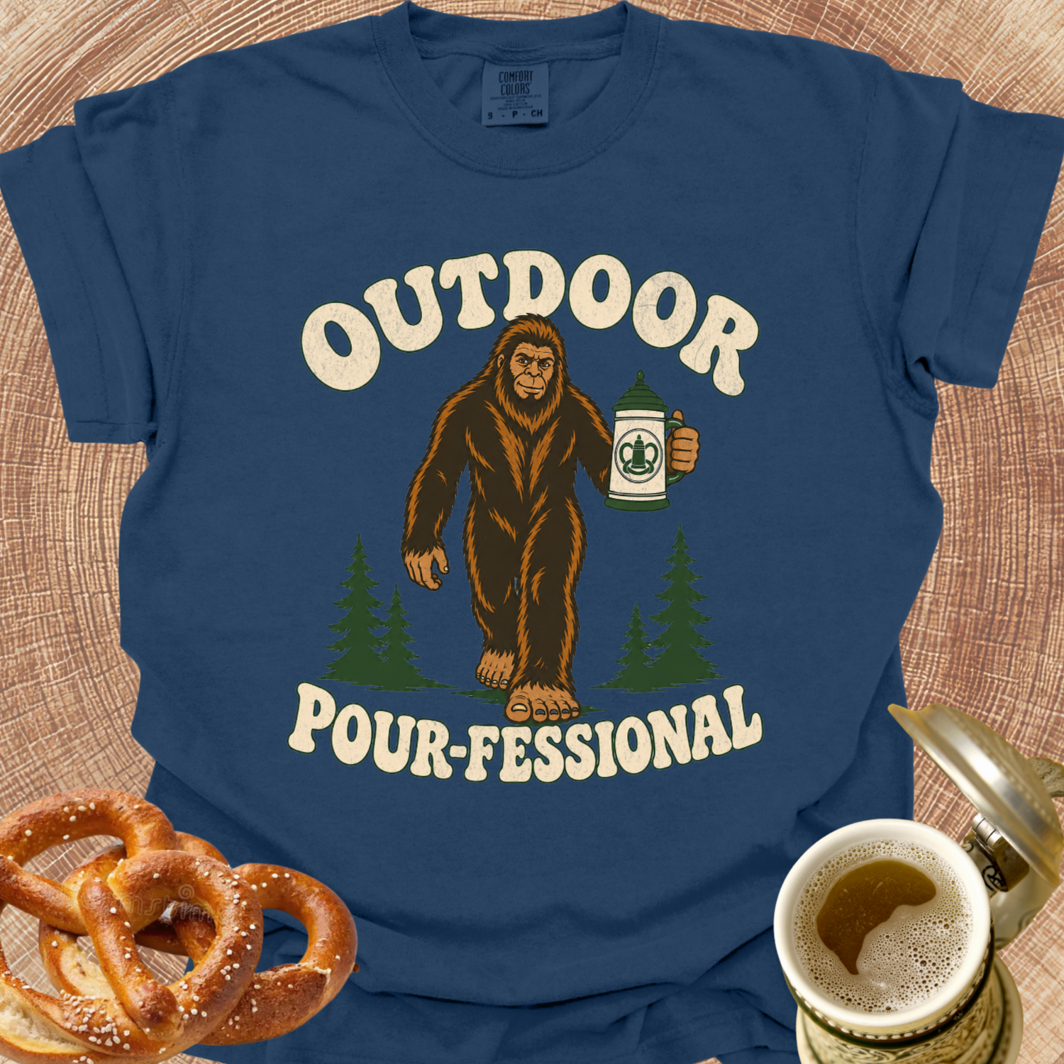 Bierfoot Outdoor Pour-fessional T‑Shirt